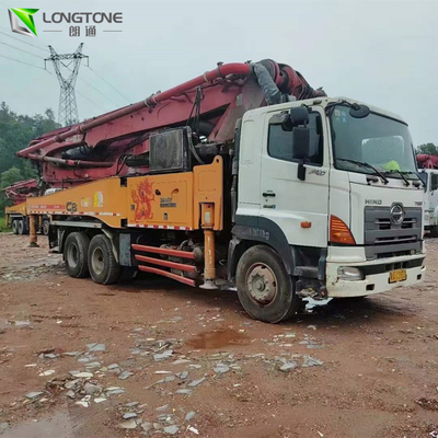 Màu tùy chỉnh Máy bơm bê tông xe tải được sử dụng, Máy bơm bê tông S Valve Putzmeister 42m