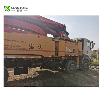 Xe bơm bê tông Putzmeister đã qua sử dụng có chiều dài 37/42 / 52m với số giờ làm việc ít hơn