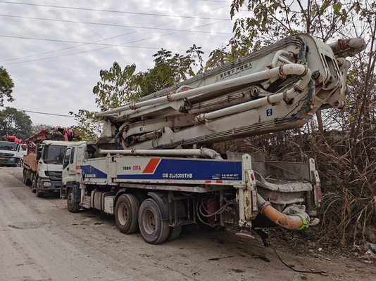 Xe bơm bê tông đã qua sử dụng 25T Tùy chỉnh 320L